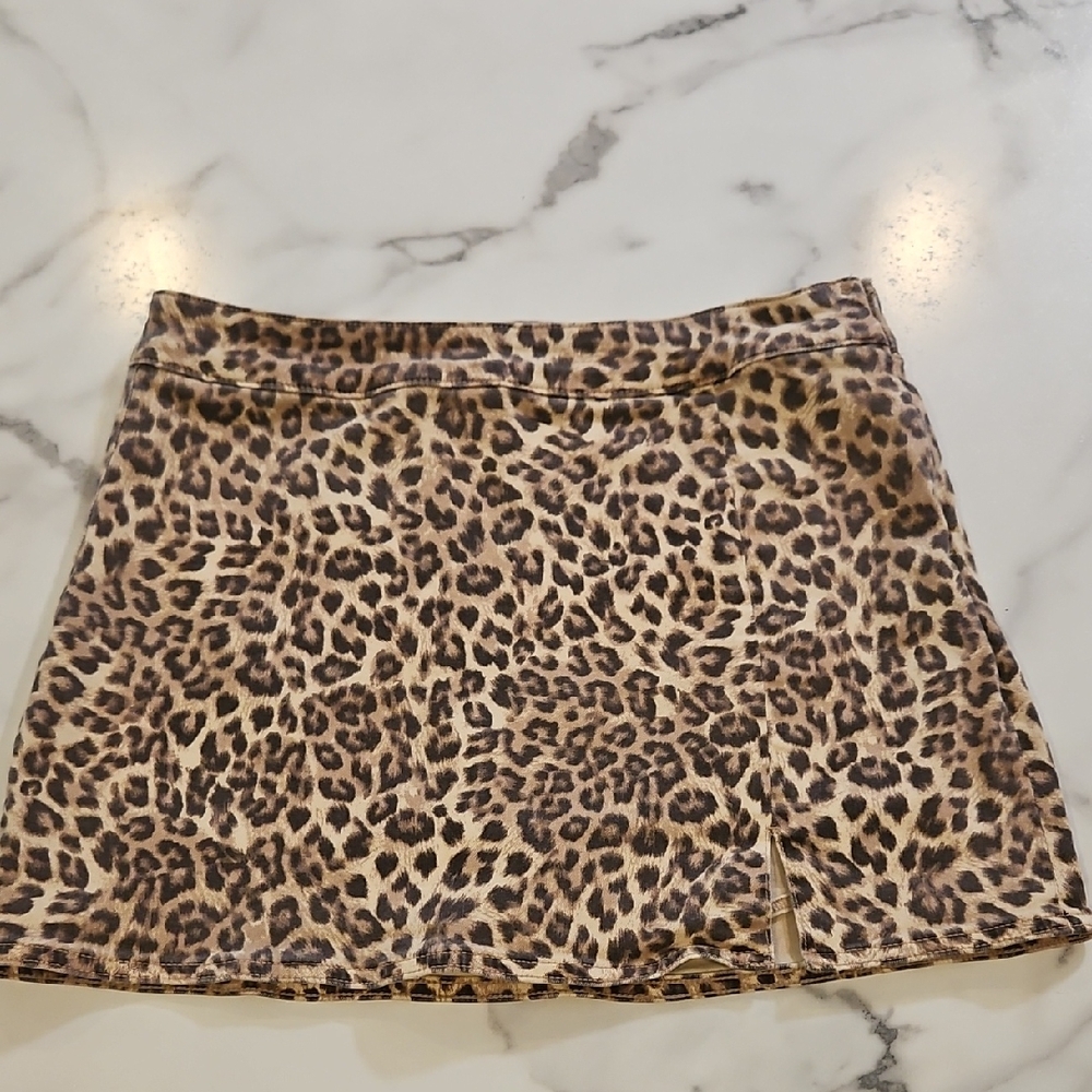 American Eagle Outfitters Leopard Mini Skort